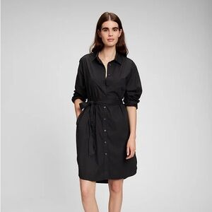NWOT GAP Black Long Sleeve Dress
